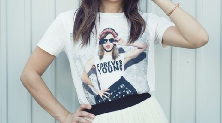 Η φωτογραφία που μας τρόμαξε! Η Νίκη Δραγούμη με τραύματα στο λαιμό!