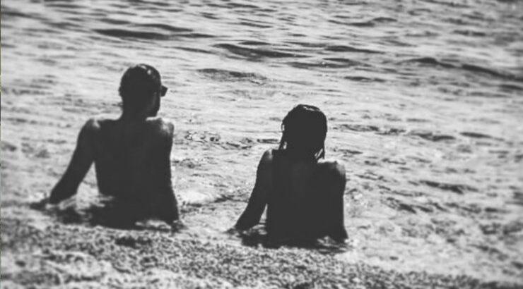 Ζευγάρι της κυπριακής showbiz λύνει τις διαφορές του με… προσευχή! [βίντεο]