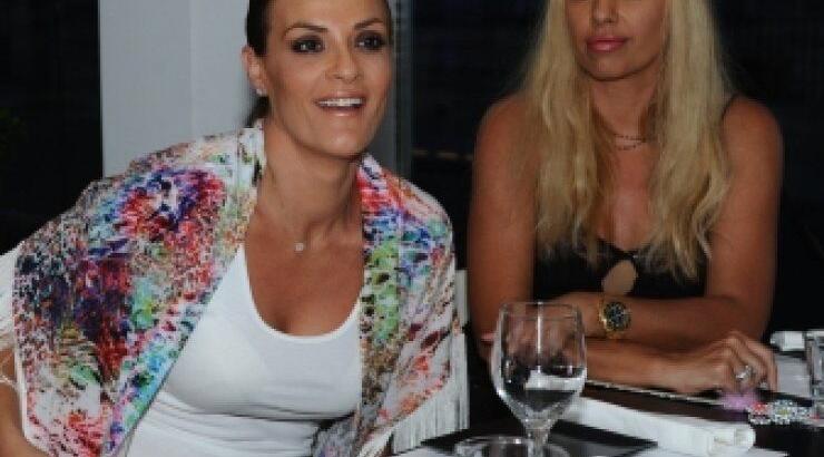 Γωγώ Μαστροκώστα - Τραϊανός Δέλλας: Πέρασαν το τριήμερο του κατακλυσμού στην Κύπρο