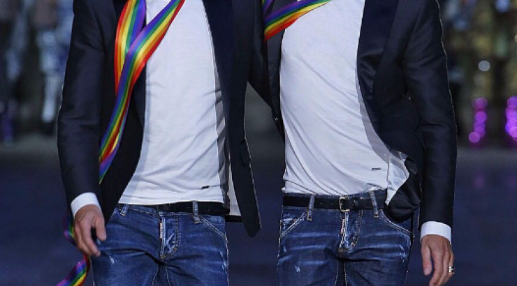 Επώνυμη Κύπρια ποζάρει με τους Dsquared!