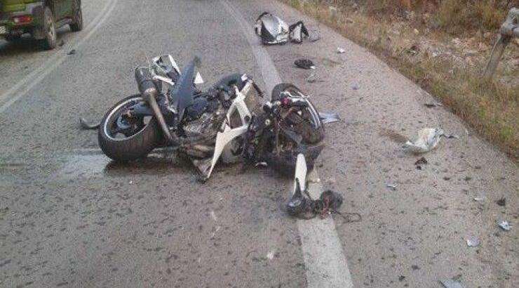 Τροχαίο για γνωστή Ελληνίδα τραγουδίστρια, συγκρούστηκε με μηχανάκι 