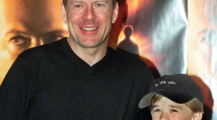 Θα πάθετε πλάκα: Δείτε πώς είναι σήμερα το παιδάκι από την «Έκτη Αίσθηση»!