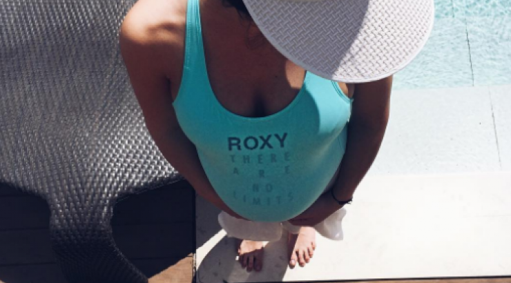 Επώνυμη Ελληνίδα έγινε μανούλα ανήμερα του Πάσχα!