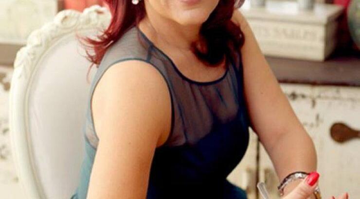 Η Έλενα Ευσταθίου μας συστήνει για πρώτη φορά τα παιδιά της! [βίντεο]