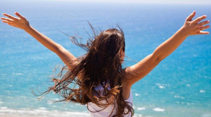 H ευτυχία είναι μεταδοτική