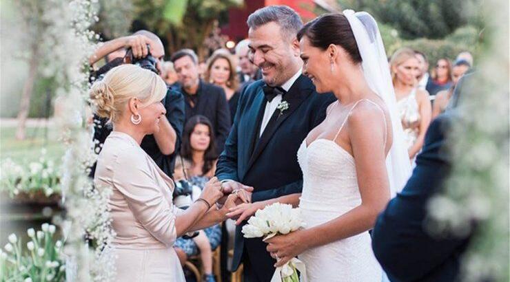 Μαρία Μπεκατώρου: Μας έδειξε το πιο όμορφο στιγμιότυπο από το γάμο των κουμπάρων της Ρέμου - Μπόσνιακ!