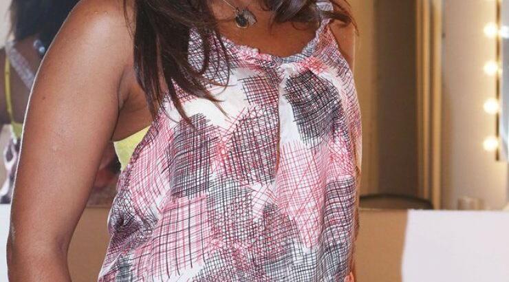 Ειρήνη Μερκούρη: «Η γιαγιά μου έστηνε τσαντίρι έξω από τη βίλα του γιου της»