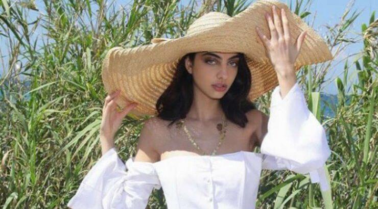 Τα τρυφερά στιγμιότυπα με Έλληνα τραγουδιστή που "καίνε" την Ειρήνη Καζαριάν! [εικόνες]