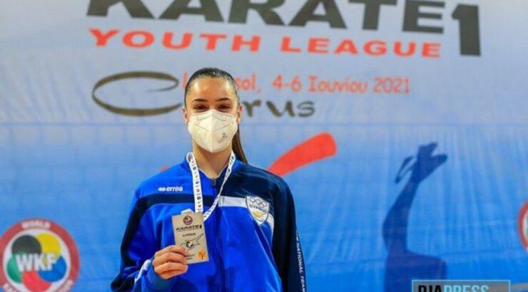 Αργυρό μετάλλιο για την Κύπρια Ειρήνη Κοντού στο Παγκόσμιο πρωτάθλημα Καράτε-Youth League