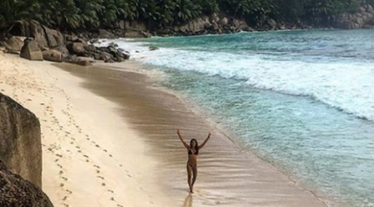 Η γνωστή τραγουδίστρια χώρισε μετά την πρόταση γάμου και μίλησε πρώτη φορά γι