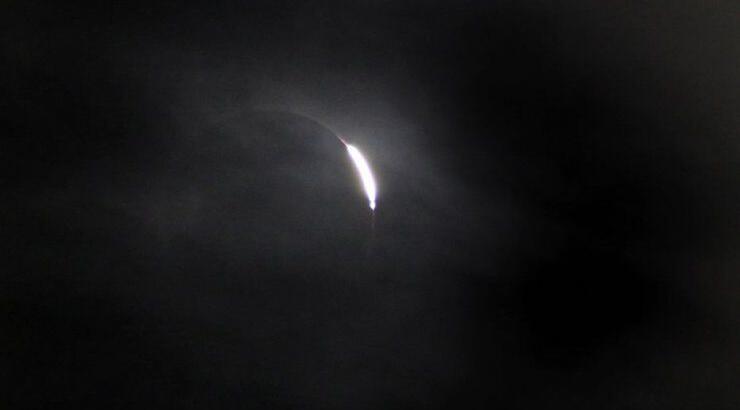 Ολική έκλειψη Ηλίου σήμερα - Παρακολουθήστε την με ασφάλεια 