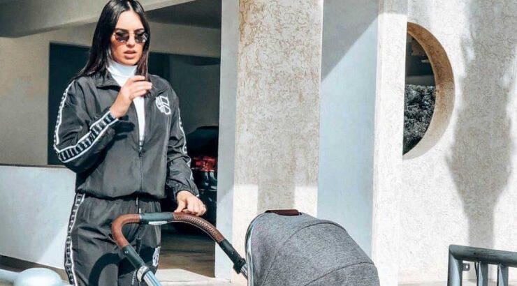 Έλενα Θεοδώρου: Η κόρη της έγινε δύο μηνών και μας τη δείχνει! [βίντεο]