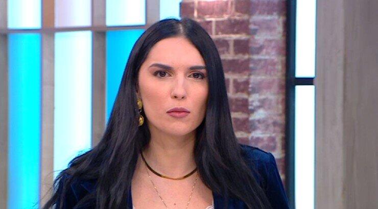 Το ξέσπασμα της Έλενας Θεοδώρου on air για τα δημοσιεύματα για τα κιλά της! [βίντεο]