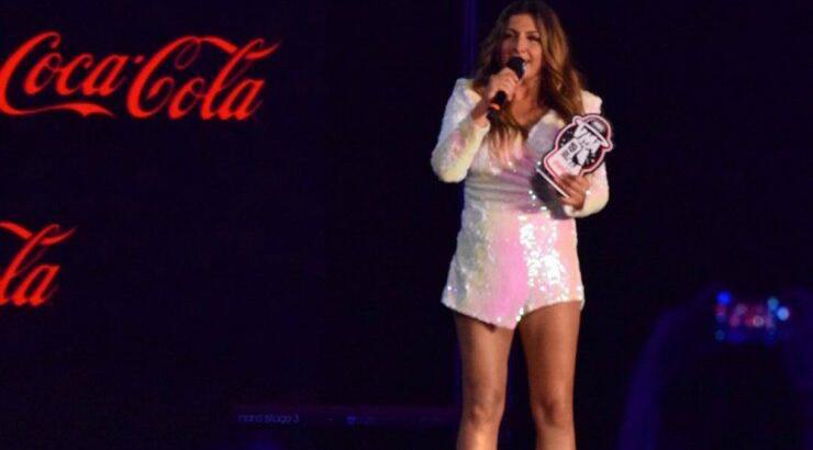  Έλενα Παπαρίζου: Ποιας Κύπριας σχεδιάστριας επέλεξε δημιουργία για την εμφάνιση της στα MAD VMA 2019