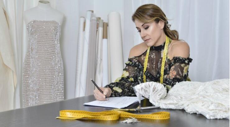 Έλενα Στρογγυλιώτου: H νέα συλλογή με νυφικά της επιτυχημένης Kύπριας σχεδιάστριας μόλις κυκλοφόρησε