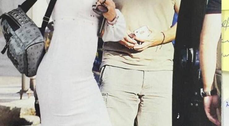 Ελένη Μενεγάκη: Στο σχολείο των παιδιών της με τον Μάκη Παντζόπουλο 