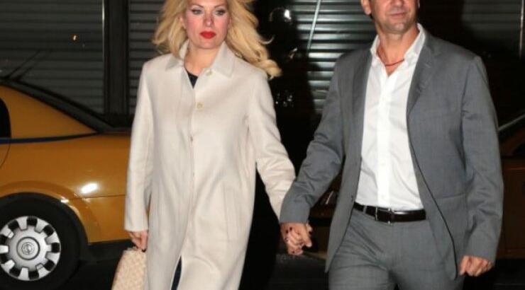 Ποιο επίθετο θα πάρει η κόρη της Μενεγάκη; 