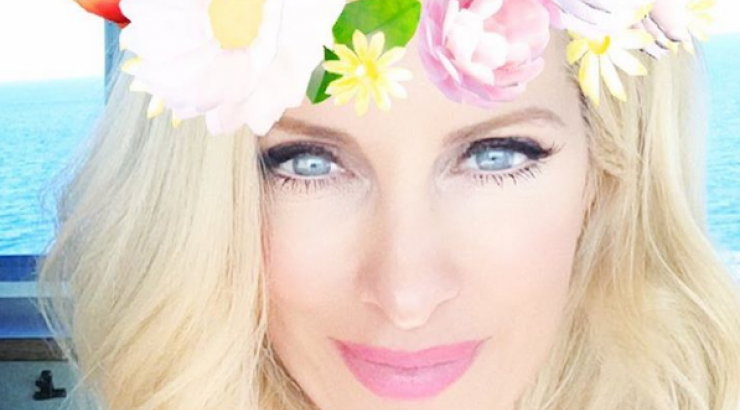 Ελένη Μενεγάκη: Δείτε πόσο έχει μεγαλώσει ο γιος της!