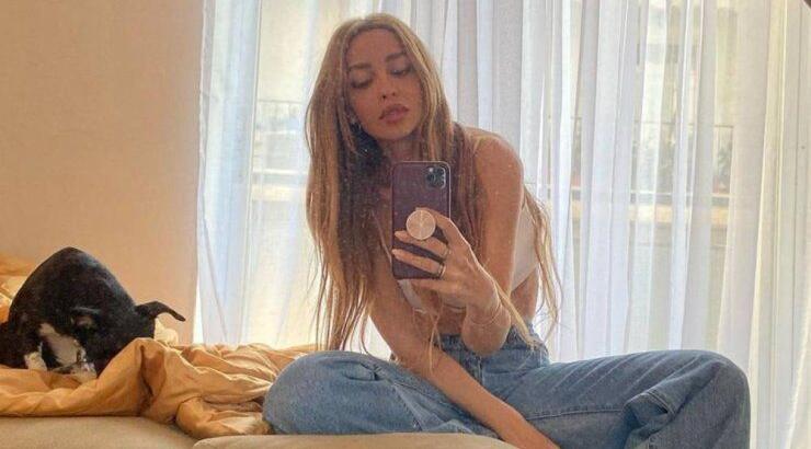 Neon Dress: Η Ελένη Φουρέιρα με δημιουργία ξένου σχεδιαστή που έχει ντύσει τη Dua Lipa