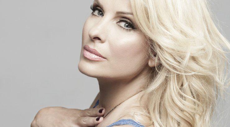 Ελένη Μενεγάκη: Όλες οι λεπτομέρειες για το ταξίδι που ετοιμάζει!