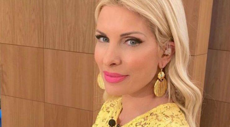 Ελένη Μενεγάκη: Η αλλαγή στην εξωτερική της εμφάνιση και τα σχόλια των συνεργατών της!