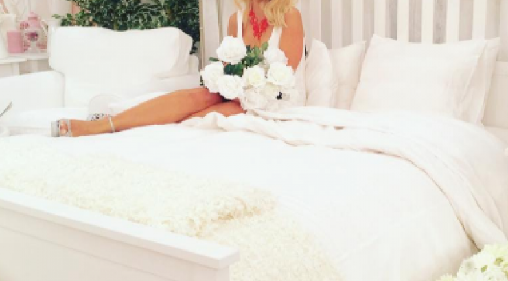 Ελένη Μενεγάκη: Όλες οι λεπτομέρειες για τις διακοπές της στην Κύθνο με τον Μάκη Παντζόπουλο! [βίντεο]