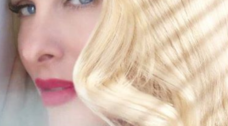 Δείτε για πρώτη φορά την Ελένη Μενεγάκη με τις κόρες της στην παραλία!