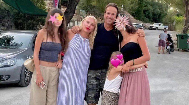 Ελένη Μενεγάκη: Οι φωτογραφίες με τα παιδιά της από τις καλοκαιρινές τους διακοπές! 