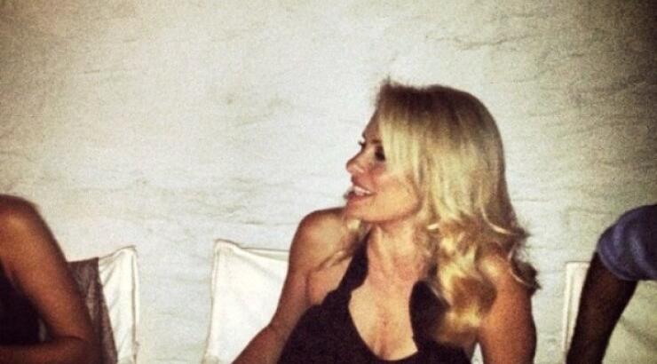 Βραδινή έξοδος για την Ελένη Μενεγάκη