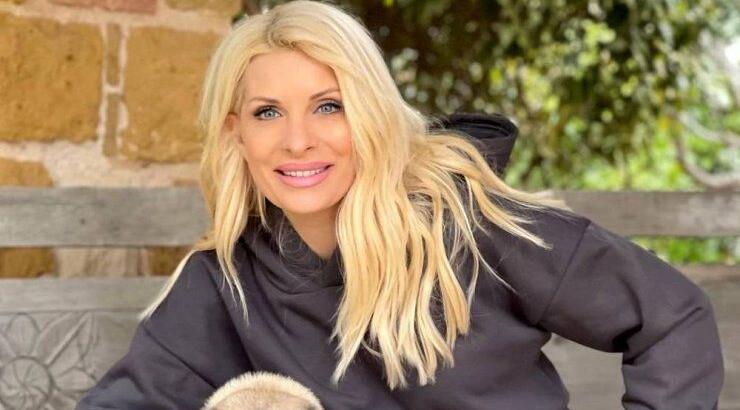 Η Ελένη Μενεγάκη μας έδειξε το πρόσωπο της 6χρονης κόρης της Μαρίνας και "έριξε" το instagram! 