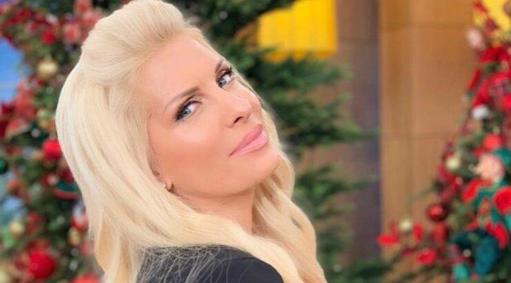 Ελένη Μενεγάκη: Ο χιουμοριστικός διάλογος που είχε σήμερα με τα παιδιά της! [βίντεο]