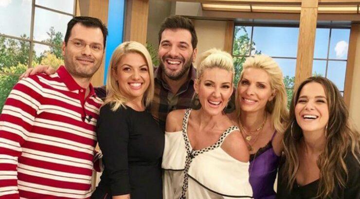 Ελένη Μενεγάκη: Το παρασκήνιο με τους συνεργάτες της λίγο πριν την έναρξη της σημερινής της εκπομπής! [βίντεο]