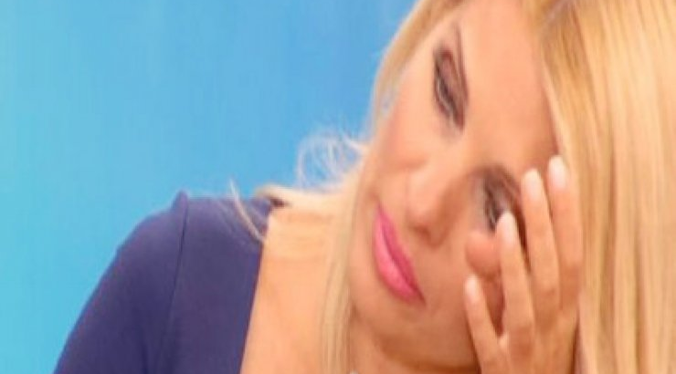 Ελένη Μενεγάκη: Ξέσπασε σε κλάματα on air