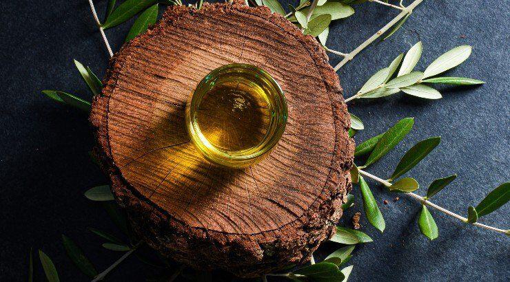 6+1 ευεργετικές ιδιότητες του ελαιολάδου