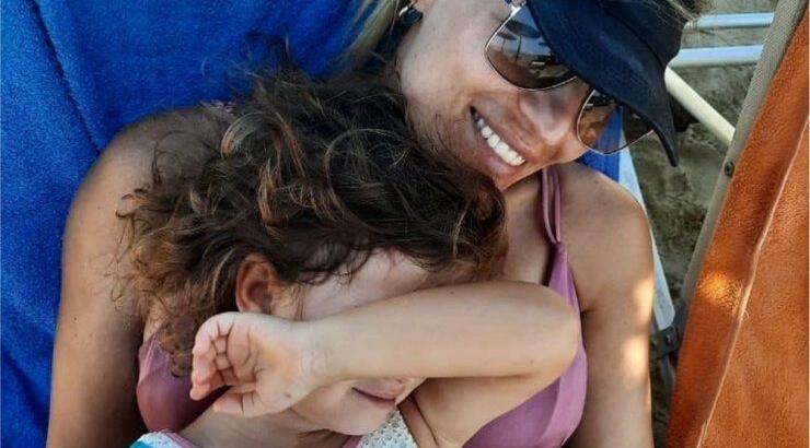 Ελεονώρα Μελέτη: Φωτογραφίζεται με την κόρη της με αφορμή την γιορτή της [εικόνα]