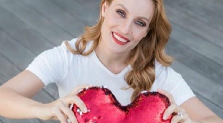 Ελεονώρα Μελέτη: Μας έδειξε πρώτη φορά την κοιλιά της 12 ημέρες μετά την γέννα!