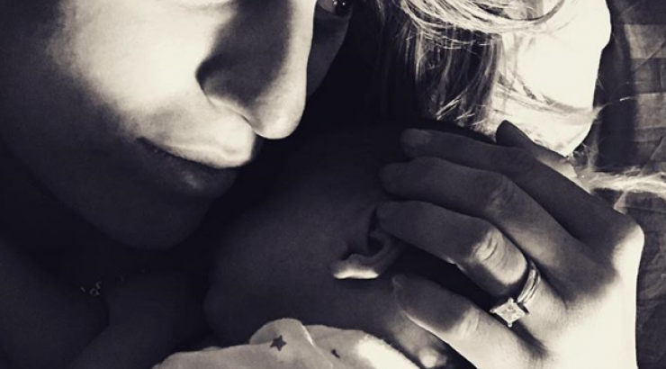 Ελεονώρα Μελέτη: Φόρεσε μπικίνι και μας δείχνει το σώμα της τρεις μήνες μετά τη γέννηση της κορούλας της!