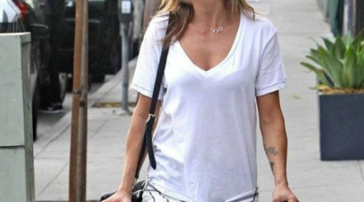 Πασίγνωστη ηθοποιός είναι έγκυος ένα χρόνο μετά την αποβολή που είχε