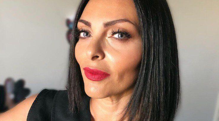 Έλια Ιωαννίδου: Τι αποκάλυψε για το μονόπετρο στο χέρι της; 