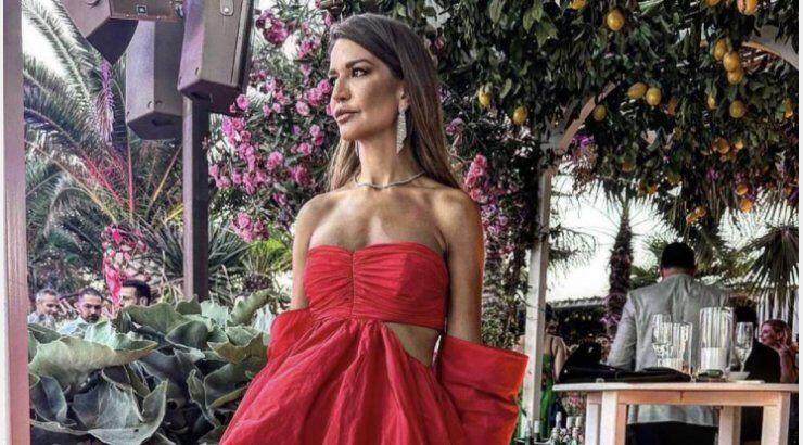 Ελίνα Θεοδότου: Ακολουθεί την πιο bold τάση του χειμώνα στις μπότες