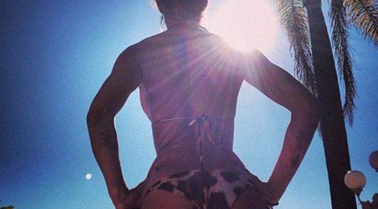 Πόσταρε τα οπίσθιά της στο twitter και προκάλεσε πανικό!