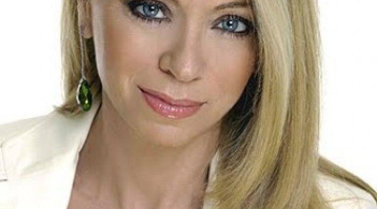 Δείτε την Έλλη Στάη στην εφηβεία 