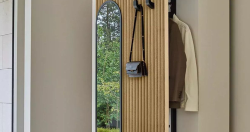 Ο έξυπνος τρόπος να εντάξεις αποθηκευτικό χώρο στην είσοδο του σπιτιού