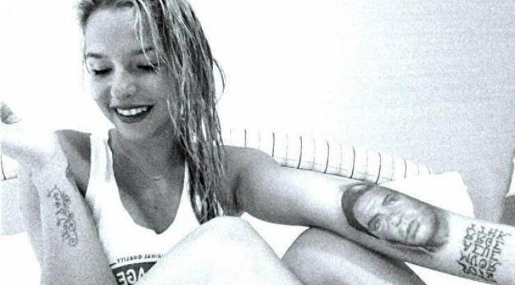 Backstage από την κολεξιόν της Εριέττας Κούρκουλου