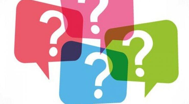 Πασίγνωστος Έλληνας ανεβαίνει τα σκαλιά της εκκλησίας!