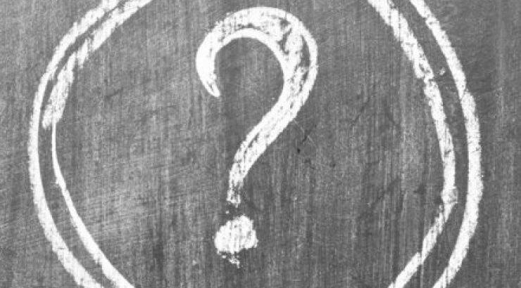 Σοκ: “Έφυγε” γνωστός παρουσιαστής στα 49 του!