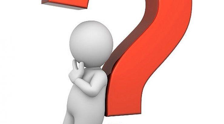 Ποιος Κύπριος πολιτικός όταν ήταν μικρός παρακολουθούσε γυμνόστηθες κοπέλες σε παραλία του εξωτερικού και τον έχασε η μητέρα του; [video]