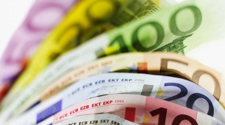 Νέες λίστες με εταιρείες που απέσυραν καταθέσεις