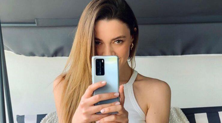 Εβελίνα Σκίτσκο: Η ιδιαίτερη γωνιά στο σαλόνι της που αγαπήσαμε αμέσως! [εικόνα]