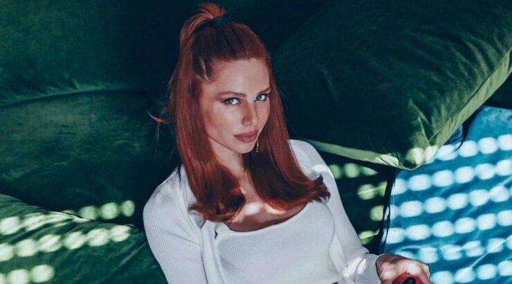 Έβελυν Καζαντζόγλου: Η πληροφορία που δεν γνωρίζαμε για εκείνη και αφορά στο όνομά της [εικόνες]